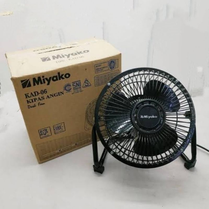 Kipas Angin Miyako 6 Inch Desk Fan Miyako KAD06 / Kipas Miyako Kad-06 Kipas Angin Meja 6" Kad 06