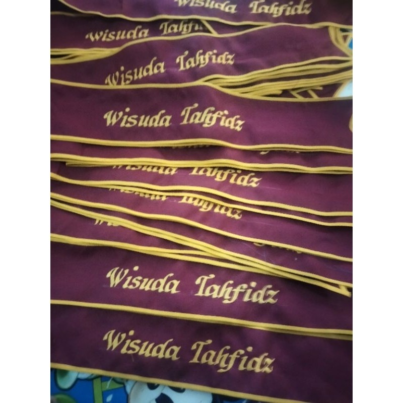 Selempang Wisuda KlatenSELEMPANG WISUDA ANAK PAUD TK SD gratis bordir nama