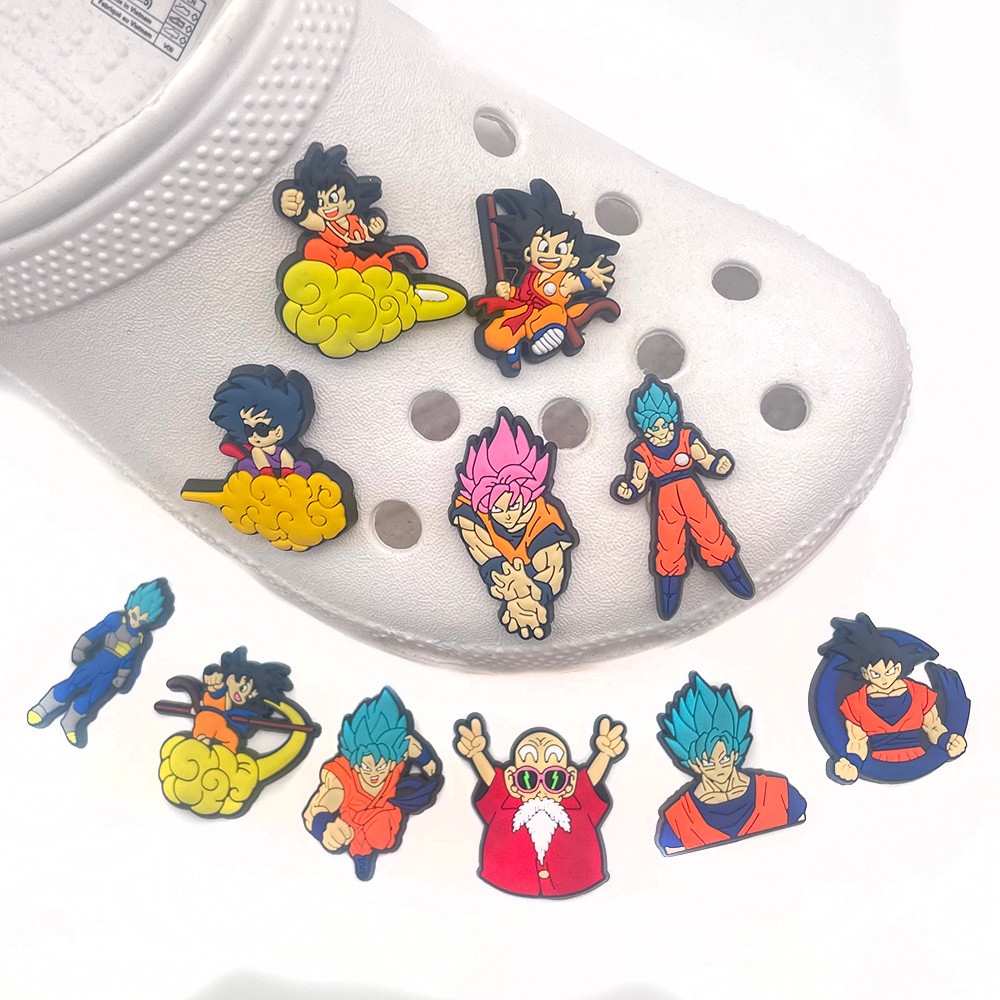 Hot 11pcs Dragon Ball shoe charms DIY sandal pin Pengait Cantolan Sepatu Tempelan Akses sepatu anak-
