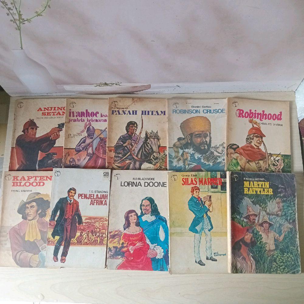 Novel Seri Elang 10 Judul