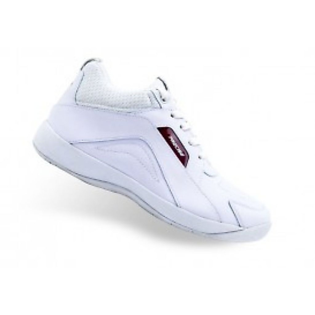 Precise sepatu sneakers pria wanita terbaru
