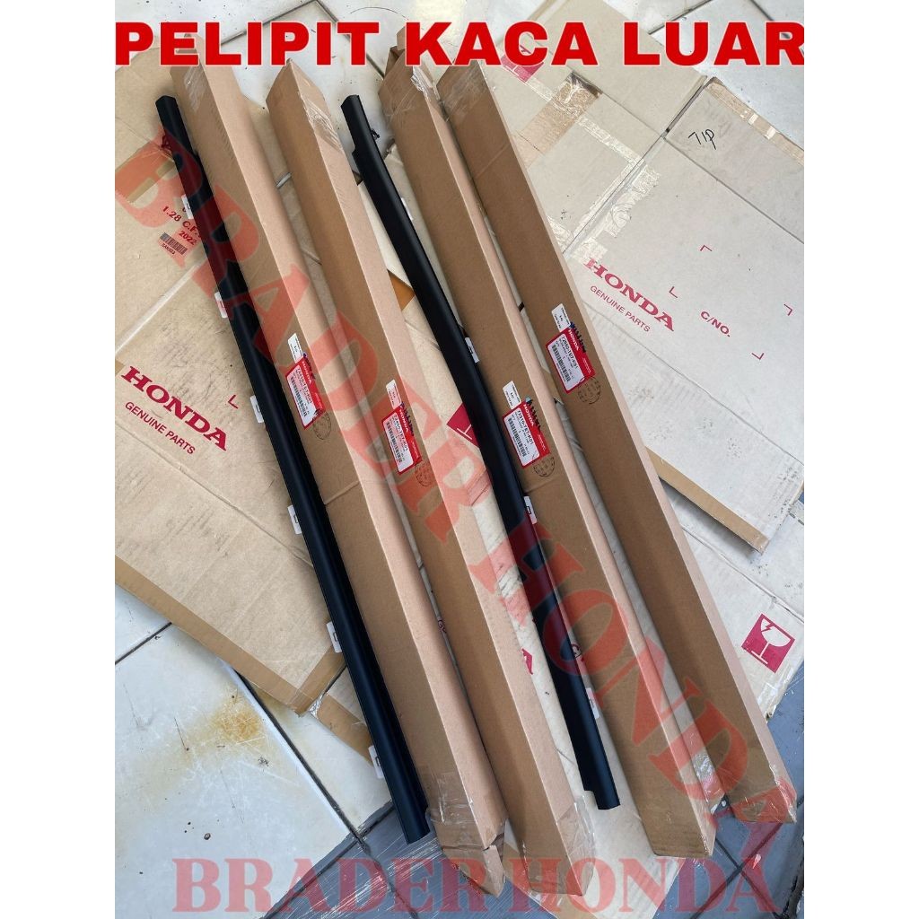 LIST PELIPIT KACA LUAR MOLDING KARET PINTU WATER STRIP BRIO SATYA MOBILIO BRV GEN 1 DG1 2014 2015 20