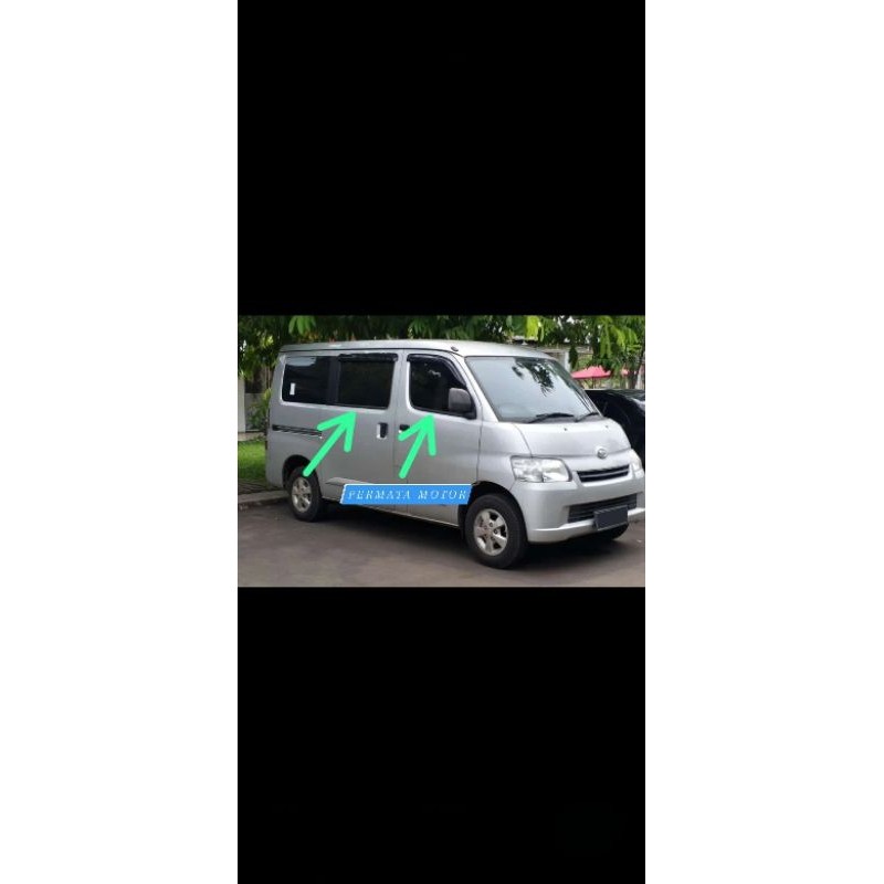 Pelipit Kaca Mobil GrandMax dan Luxyo Hitam