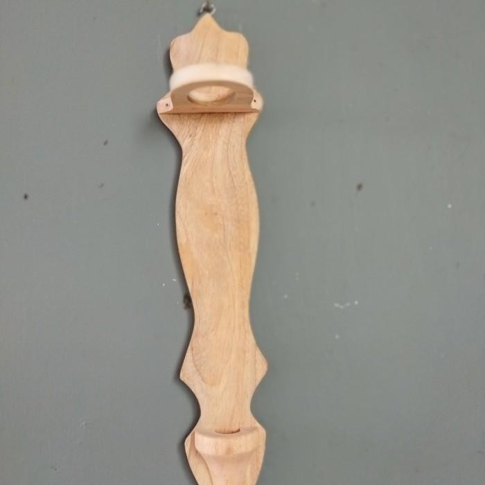 

blawong dudukan keris & tombak murah