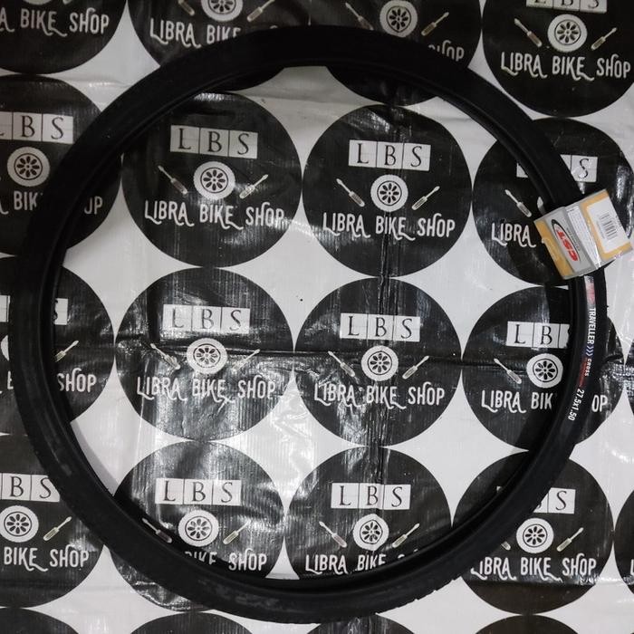 BAN LUAR CST TRAVELLER 27.5 x 1.50 l BAN LUAR 27.5 X 1.50 CST