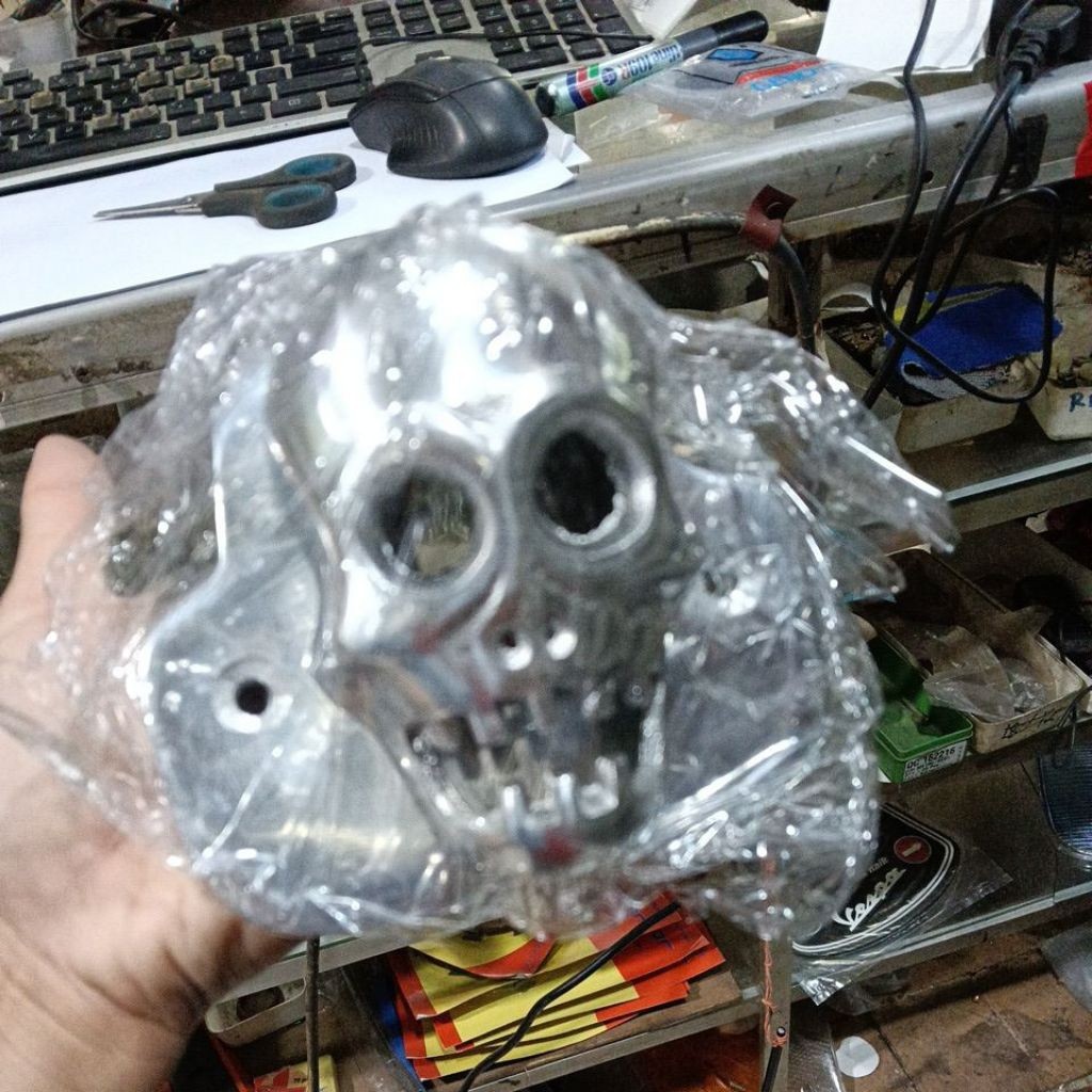 STOP LAMPU BELAKANG MODEL TENGKORAK