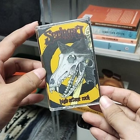 Kaset pita seringai high octane rock
