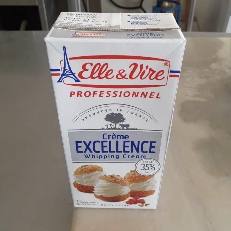 

Whipping Cream Elle / Elle Whipping Cream / Elle Vire Whipping Cream -1 Ltr