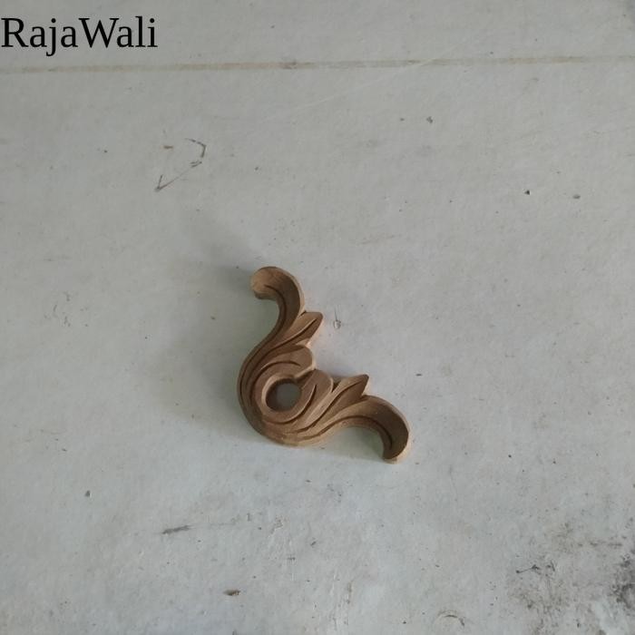 ornamen ukiran tempel kayu jati, sudut , KJ 01 RJ12