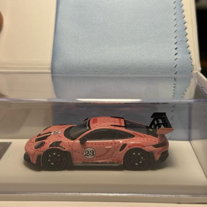 Solo 1:64 Porsche GT3 RS Pink Pig Bukan Minichamps / Mini GT / Time Micro Kondisi New Segel
