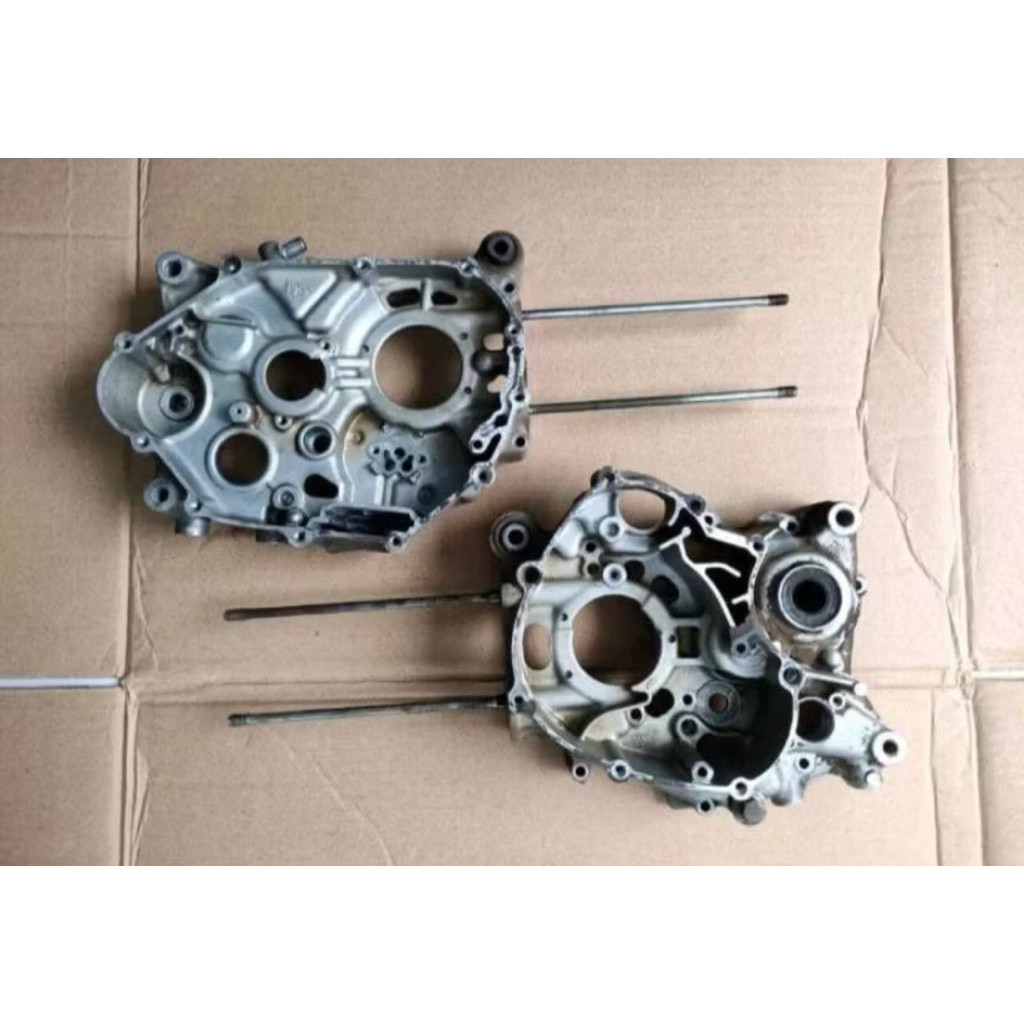Crankcase blok mesin krengkes kalter kanan kiri Yamaha Vega Zr-Jupiter Robot Z1 Second Original Copo