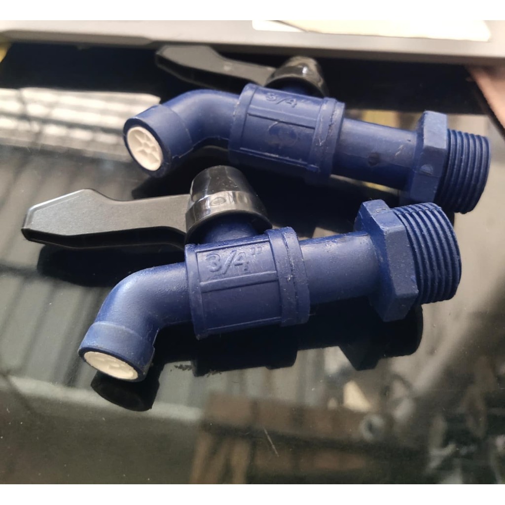 Kran air plastik/Kran Amico Kuat 3/4 PVC Berkualitas