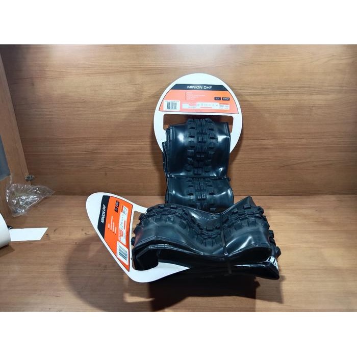 Ban luar Maxxis Minion DHF 26 x 2.30 TR EXO