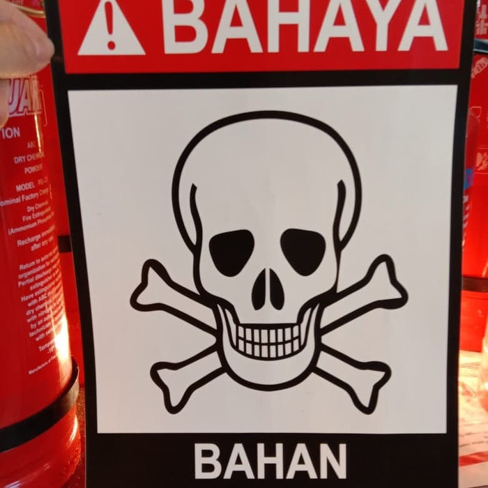 

SIGN STICKER K3 RAMBU SAFETY BAHAYA BAHAN RACUN UK 30X40CM