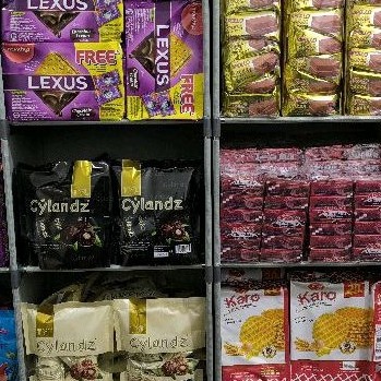 

BOX SNACK MURAH CUSTOM MEDIUM 125K (BACA DESKRIPSI) 2 KG