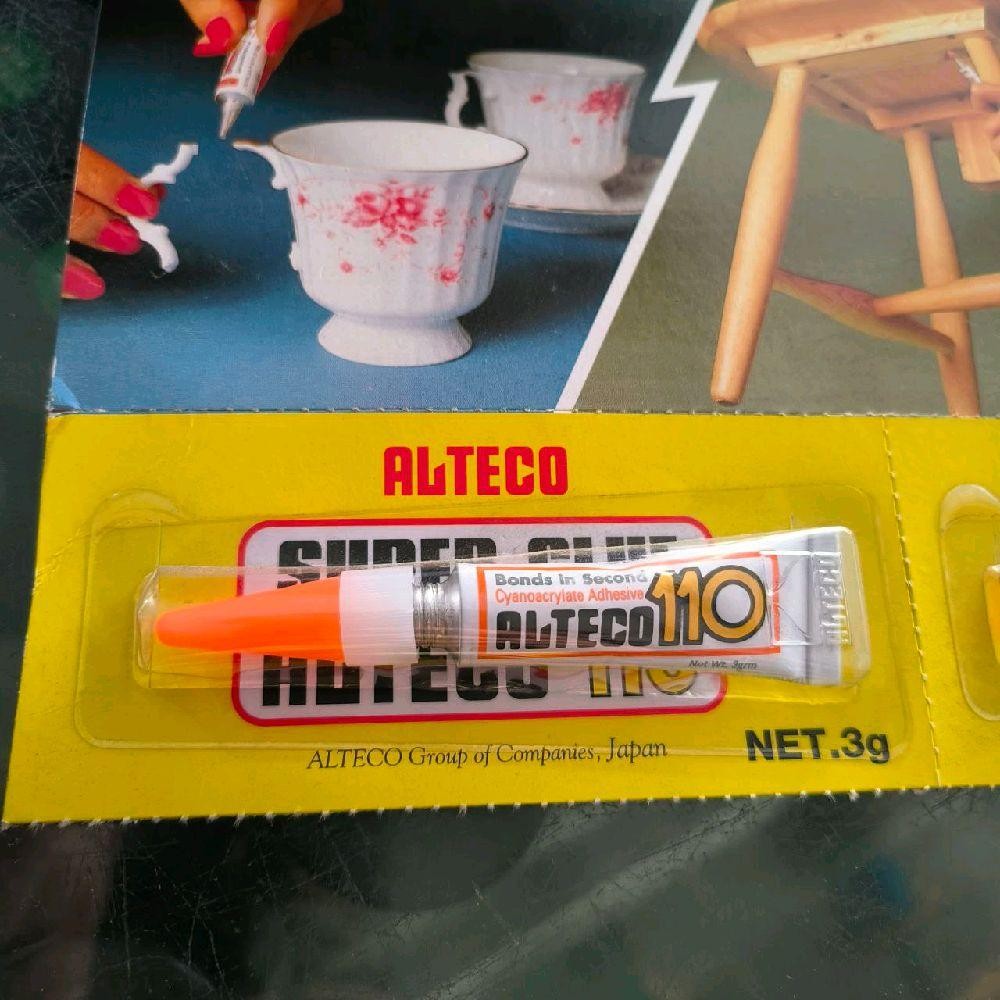 

Super Glue Alteco 110 Lem Alteco