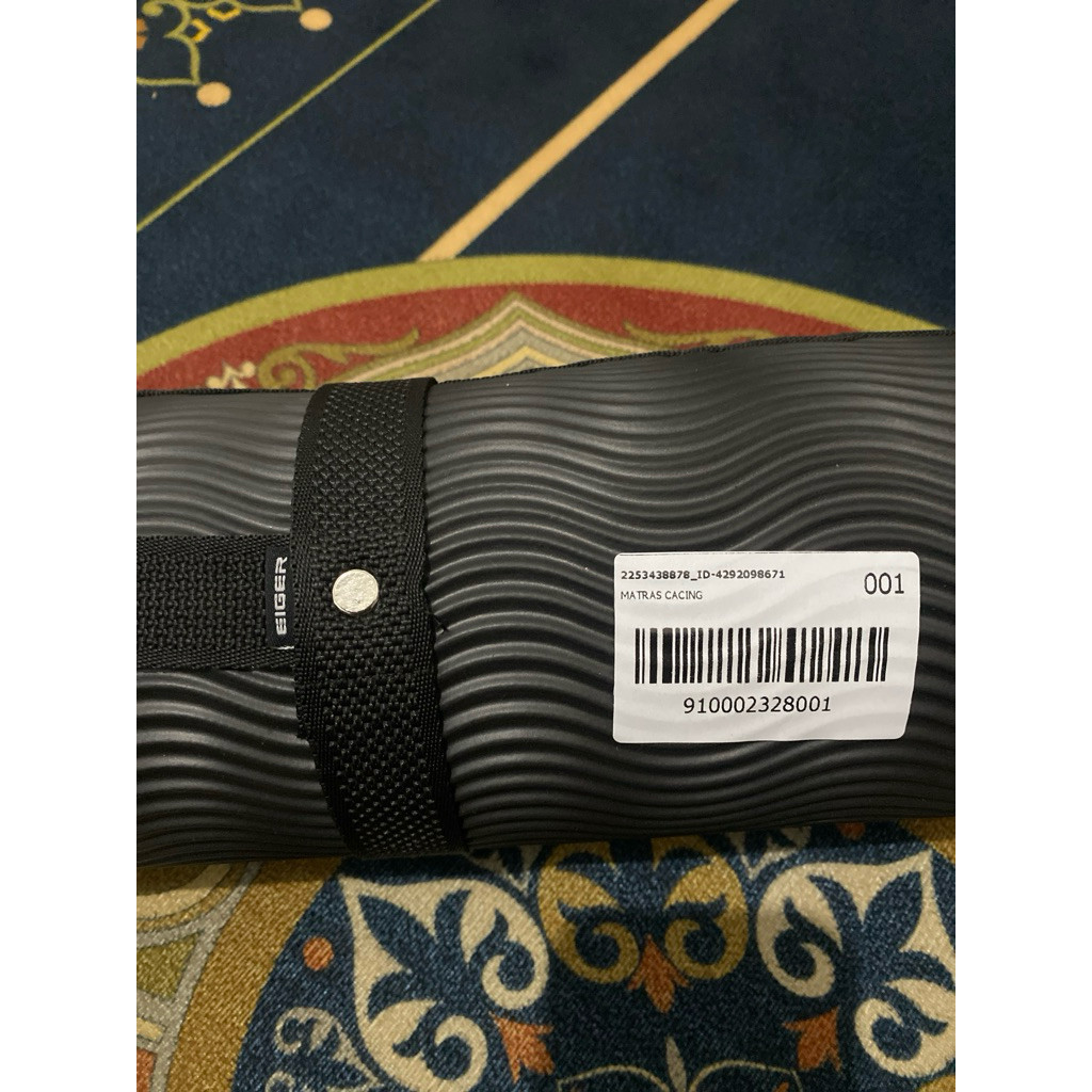 EIGER MATRAS CACING BLACK