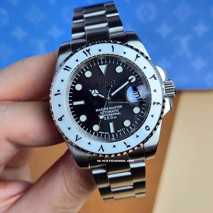 Seiko Submariner Black White Arabic Bezel Automatic