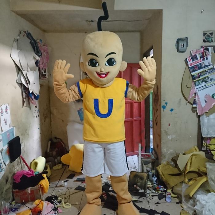badut upin ipin sepasang ya
