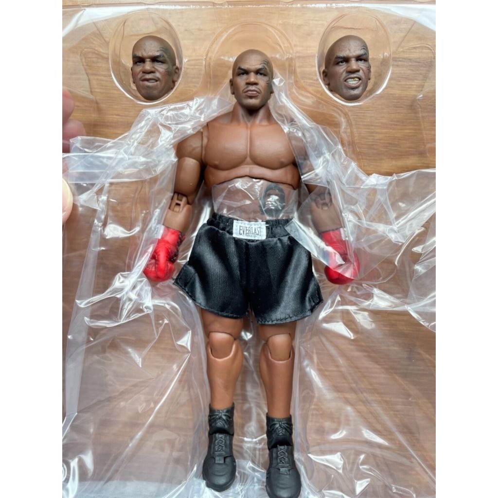 ACTION FIGURE MIKE TYSON FINAL ROUND STORM COLLECTIBLES     Berkualitas