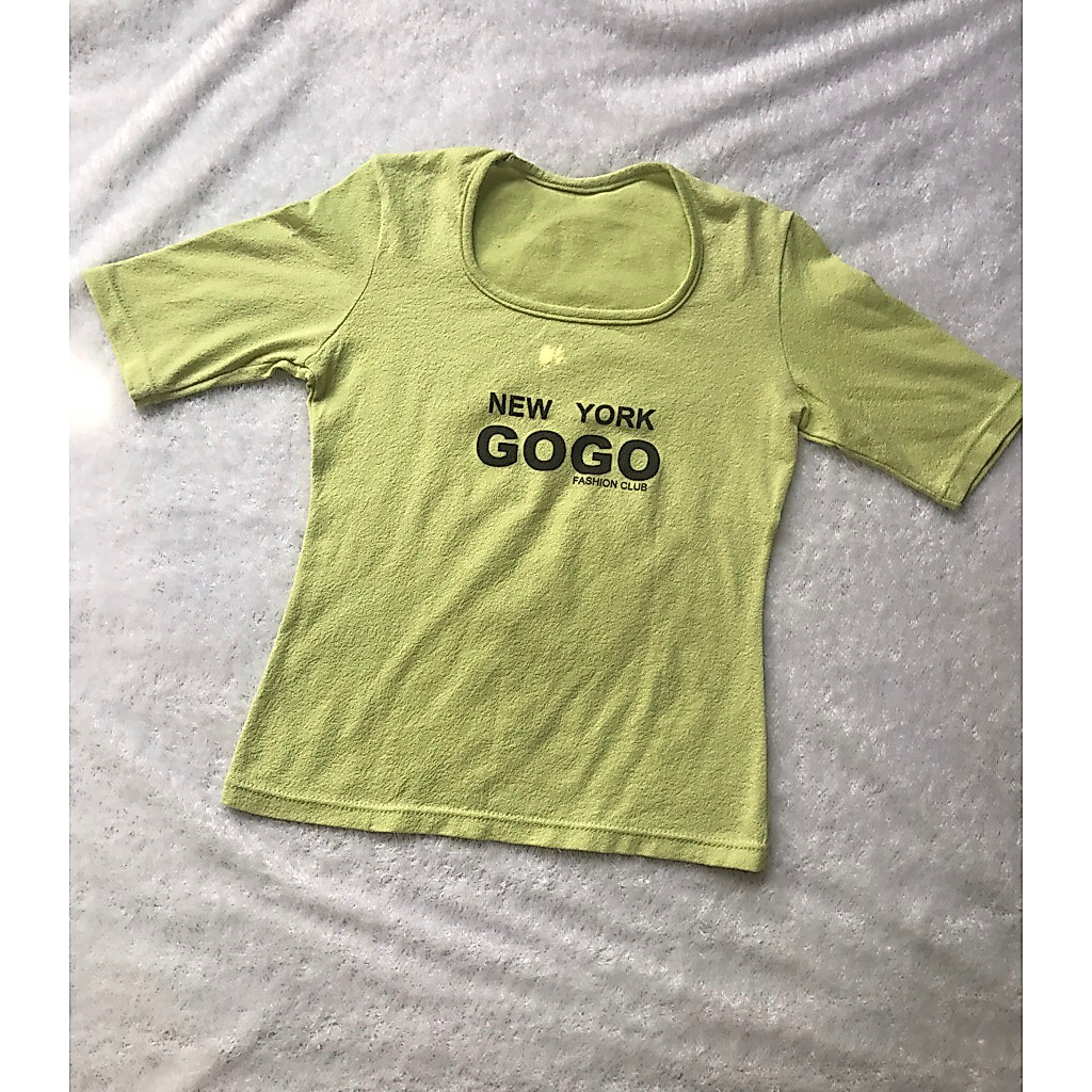 priloved kaos wanita