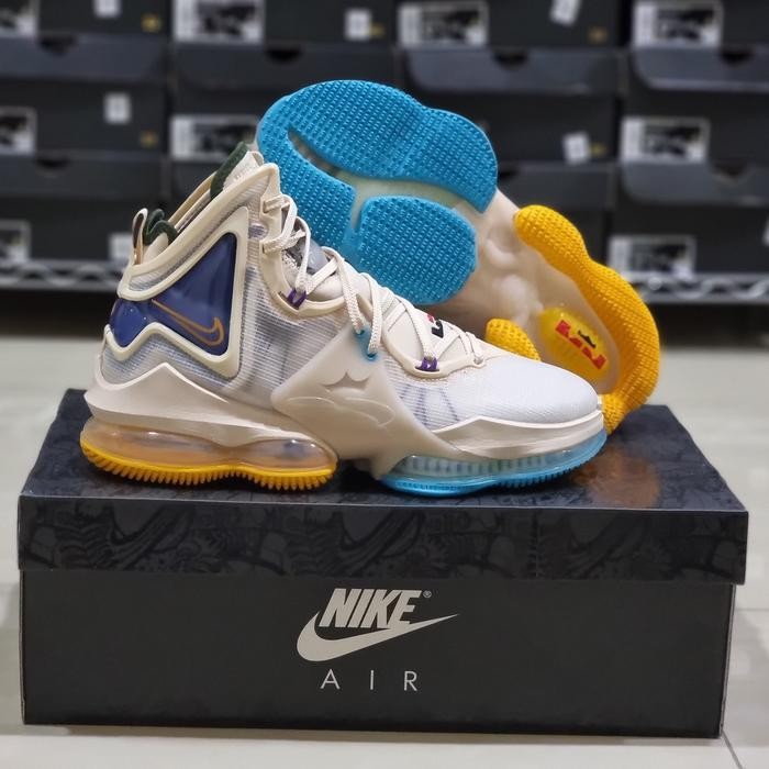 sepatu sneakers pria nike lebron 19 high mineapolish