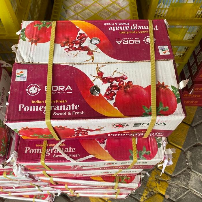 

Promo delima india fresh manis box / Buah delima red box 2,5 kg