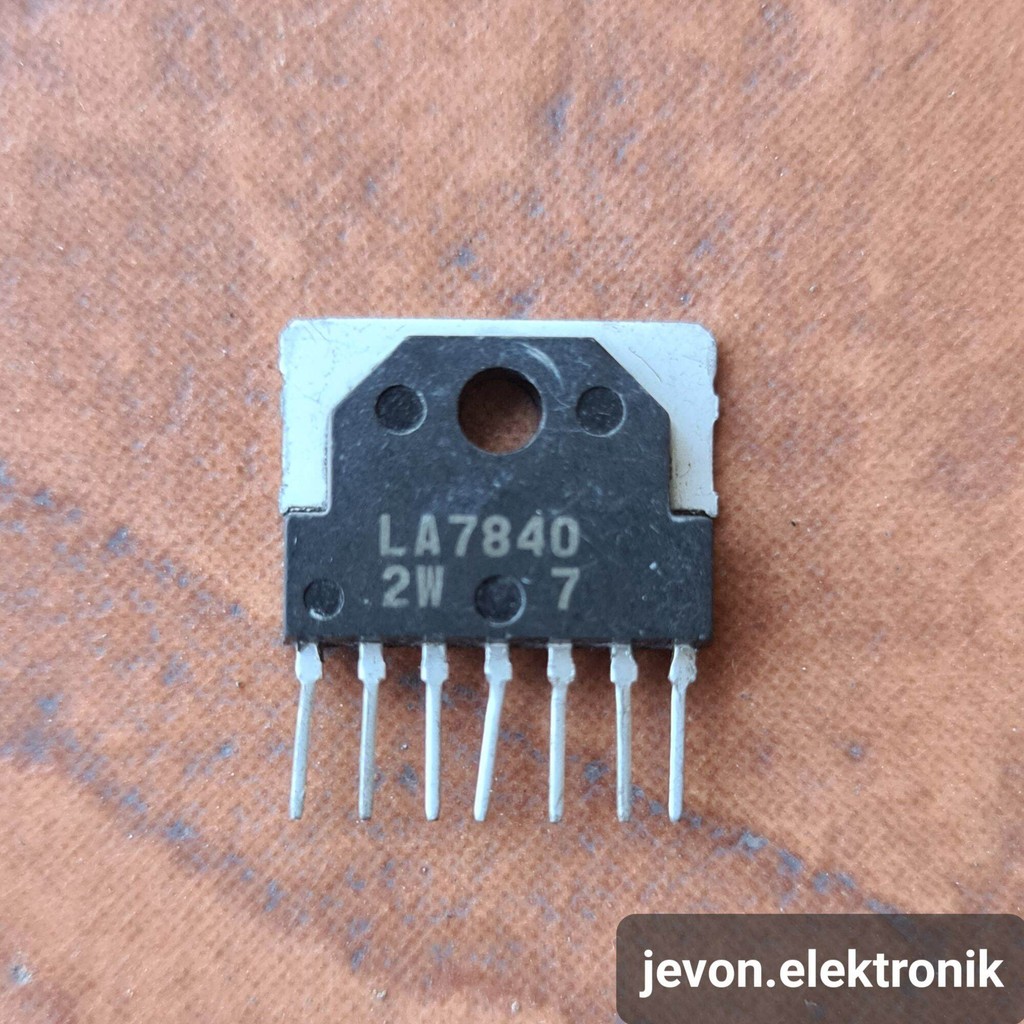 IC Vertikal LA 7840 LA7840