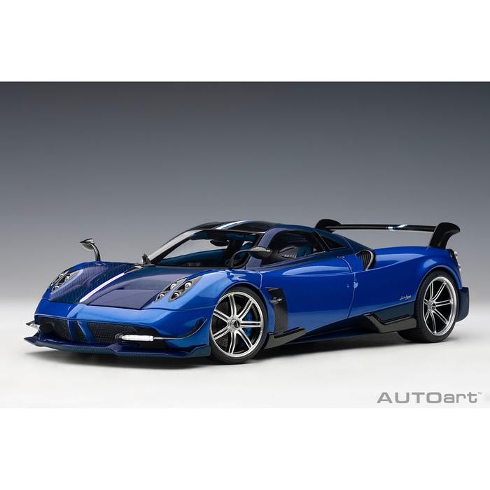 1/18 AUTOART PAGANI HUAYRA BLUE CARBON