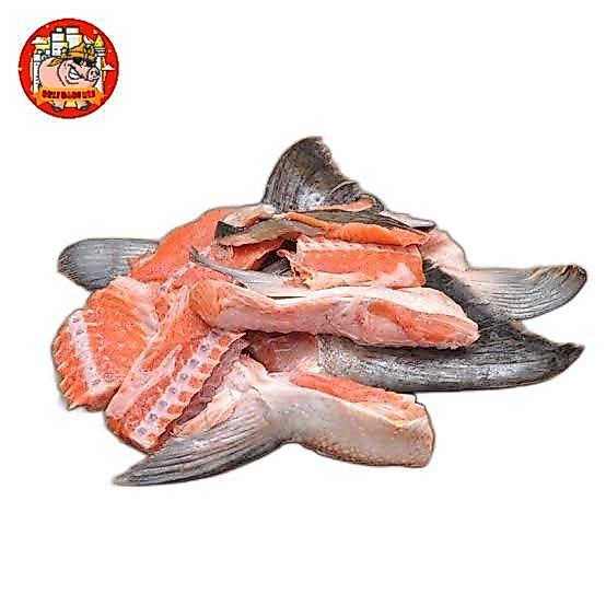 Tetelan Tulang Ikan Salmon Masih Banyak Daging