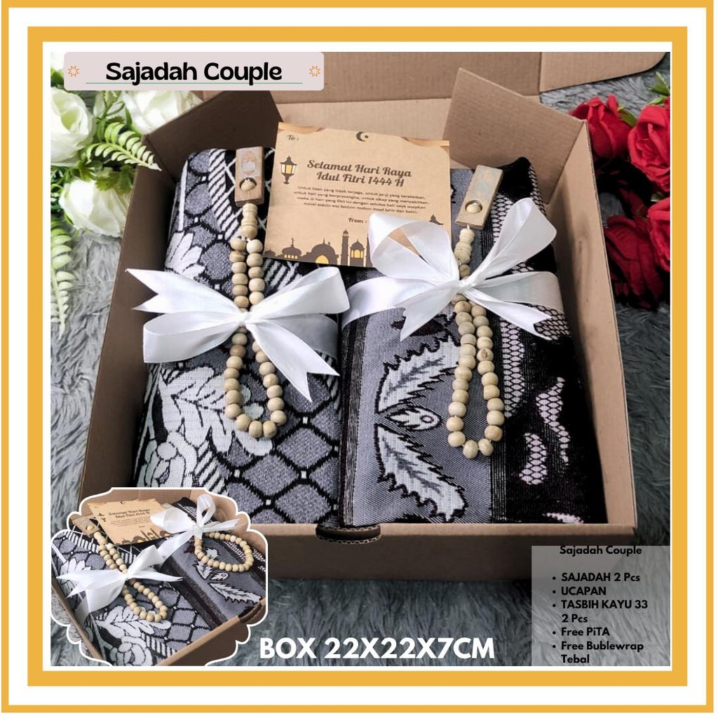 

HAMPERS KADO SAJADAH COUPLE TRAVELING 1 PAKET FREE UCAPAN BISA COD
