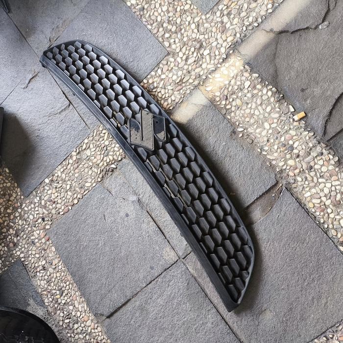 Front Grill Suzuki Swift GS 2013 Original