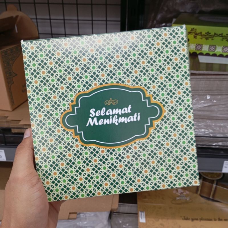 DUS R10K 350 POLKADOT UKURAN 20 X 20 (10LEMBAR)