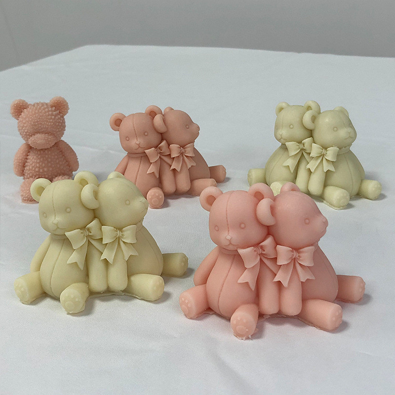 

Back-to-back Bear Silicone Candle Mold DIY Bow Tie Bear Plaster Resin Crafts Casting Mold Handmade Soap Chocolate Making Tools