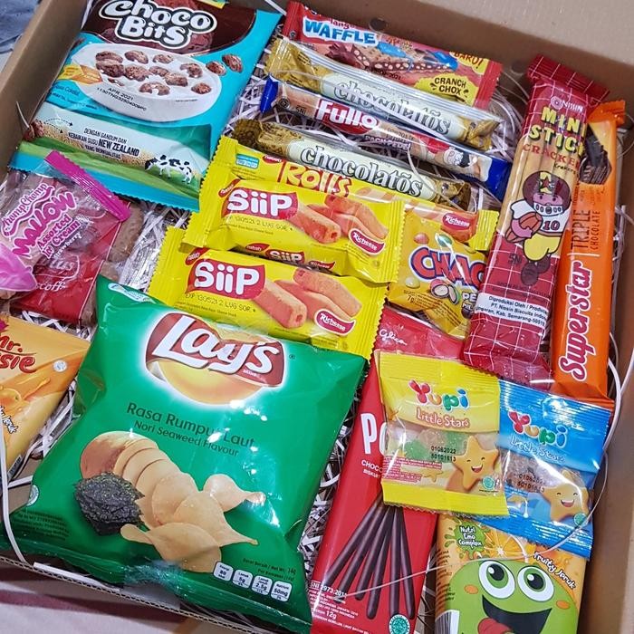 

HAMPERS PREMIUM / BIG SNACK GIFT BOX - BY SPECIAL REQUEST