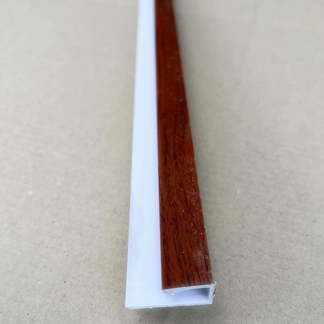 Lis Plafon PVC type Lis Tutup Laminate Motif Kayu Coklat Panjang 4 Meter Ukuran Kecil Ready Stok Rin