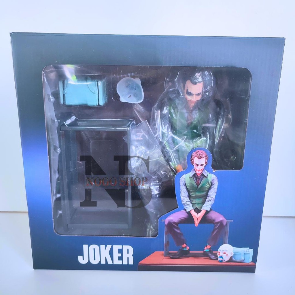 PVC Action Figure Joker Heath Ledger DC Comics Sit Pose