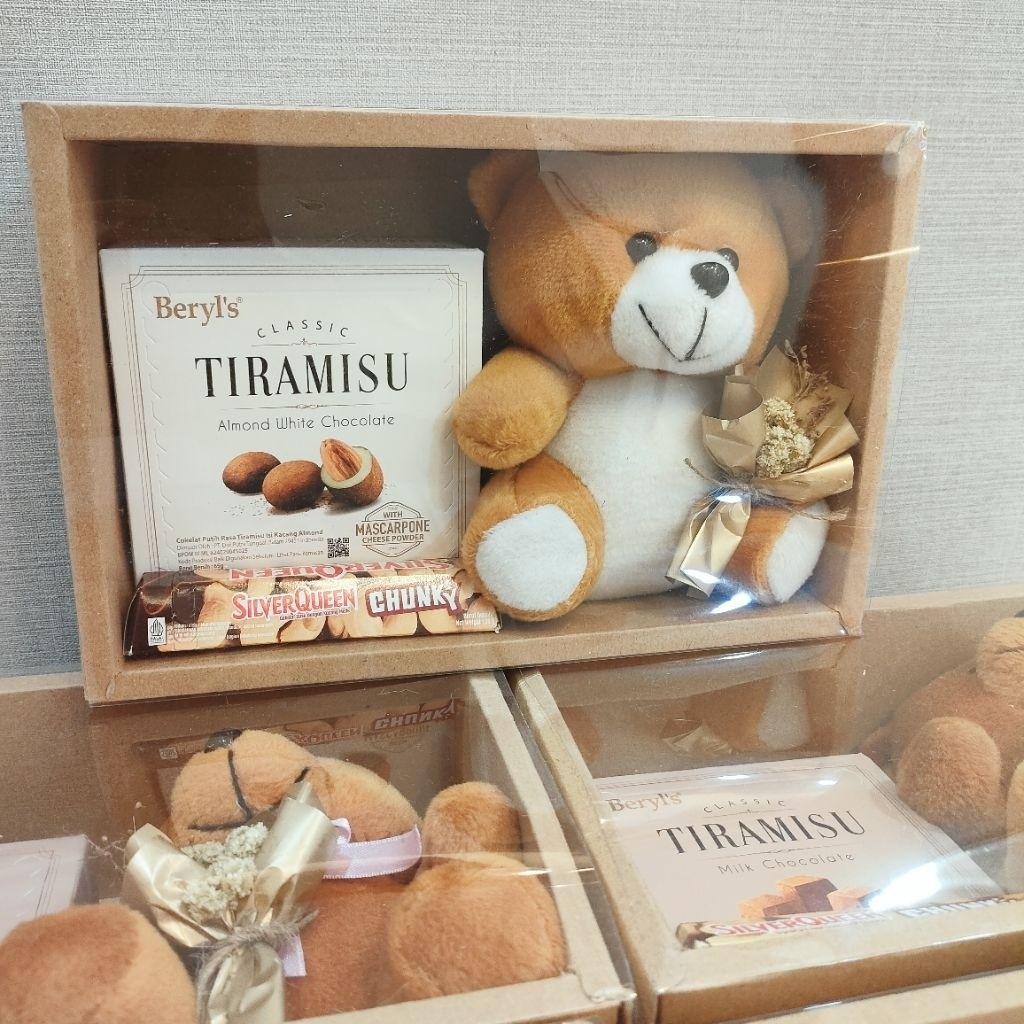 

hampers Coklat - Hamper Coklat Beryl's Silverqueen Gift Kado ulang tahun - Gift Cokelat bisa request ucapan