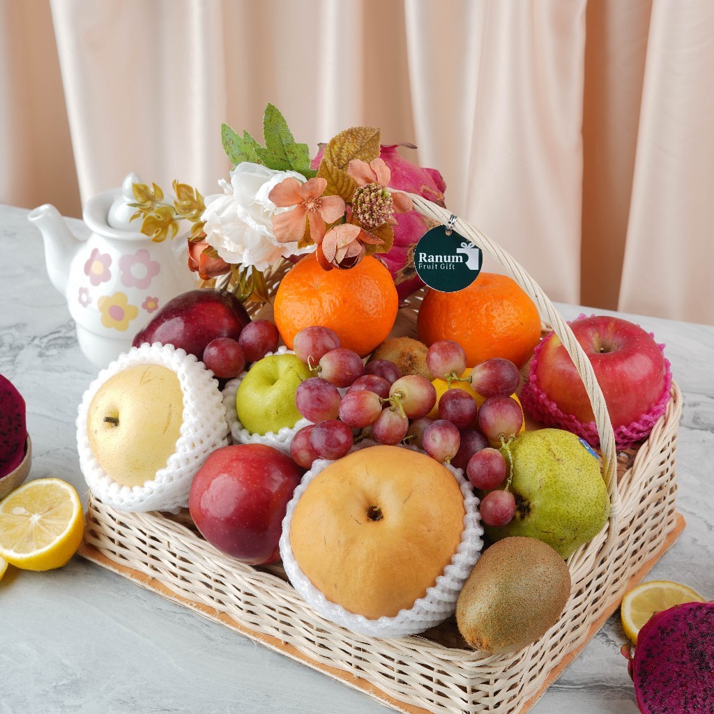 

Ranum Jasmine | Parcel Buah Segar Hampers Lamaran Free Kartu Ucapan uk. Medium Premium