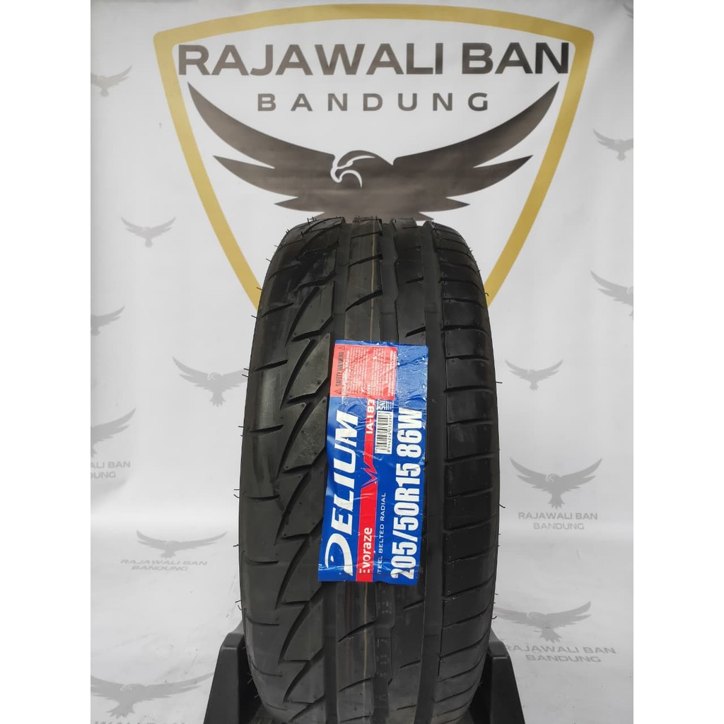 Ban Mobil Delium EVORAZE 205/50 R15
