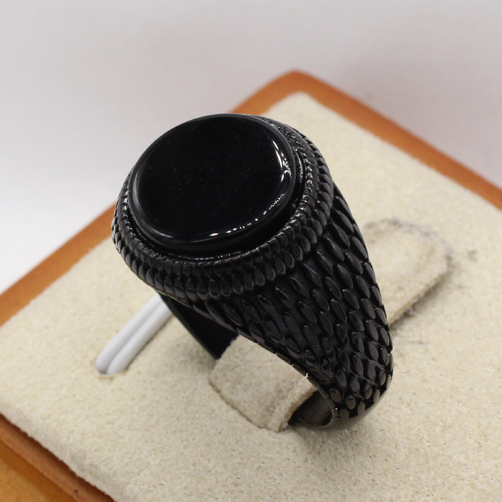 Vintage Gaya Bulat Hitam Permata Turquoise Perak Emas Pria Fashion Kepribadian Punk Cincin Pesta