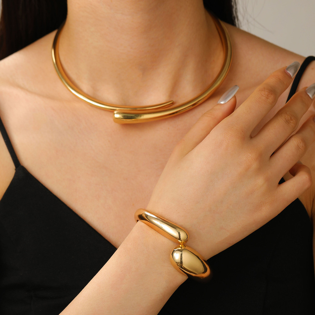 Geometrik logam mengkilap pegas gelang kerah terbuka femme punk kalung kalung choker