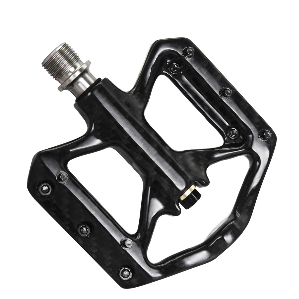 Mountain Bike Ultra-Light Carbon Fibre Flat Pedals Downhill Non-Slip Design Bearing System Bicycle P