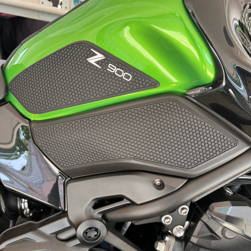 Motorcycle Tank Pad Protector Sticker Z900 2018 2019 For Kawasaki Z900 SE Z 900 Z900SE 2017- 2025 Fi