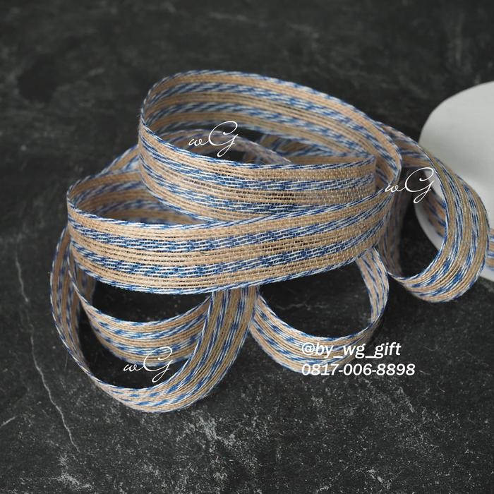 

Pita Goni Garis-Garis Biru; Lebar 2.5cm; Panjang 15 Yard