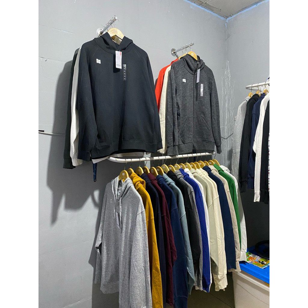 XERFARTZ ZIPER HOODIE UNIQLO