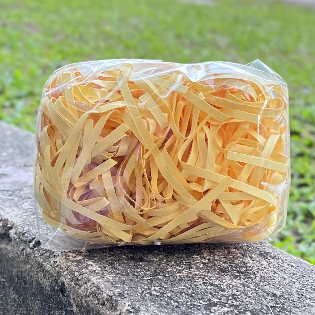 

(16 Gram) Kertas Cacah |Shredded Paper |Isi Gift Box Filler