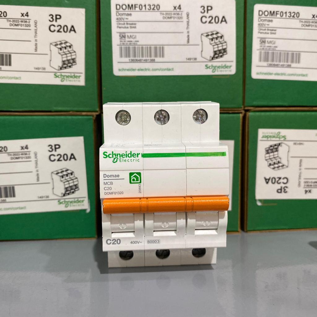 Mcb domae schneider 3P 20A