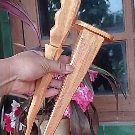 KERIS SOLO MAINAN - KERIS MAINAN - KERIS KAYU -