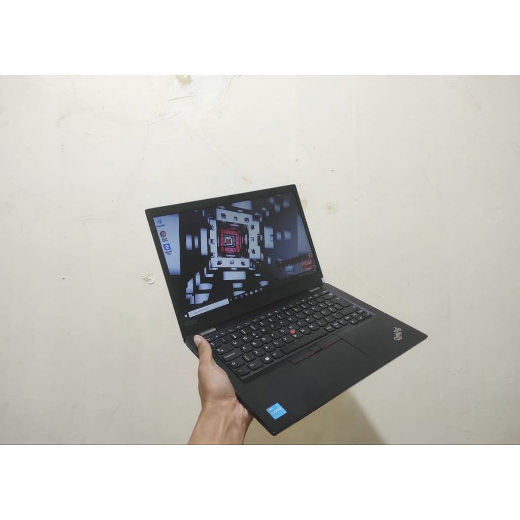 THINKPAD L13 i3-1115G4 / 8GB RAM / 512GB SSD / HD